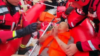 第1现场｜广西横州救援：婴儿藏桶避险、老人被困8小时获救