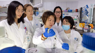 为不孕家庭圆生育梦想，上海医生团队这项成果获国家科技进步奖二等奖
