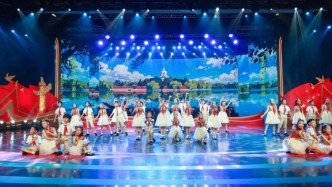 一堂“声”动的思政课：“童声里的中国·星火青春”上海青少年歌咏展演举行