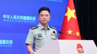 国防部：解放军和武警部队官兵全力奋战防汛救灾一线