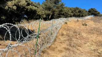 山东泰安：将泰山景区现有刀片式隔离网拆除或替代