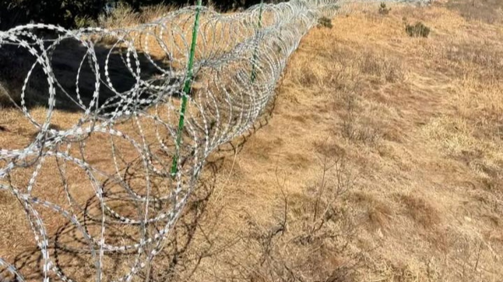 山东泰安:泰山景区现有刀片式隔离网将拆除或替代