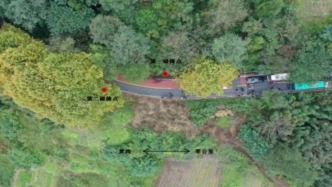 四川峨眉山一大客车3死2伤事故调查报告：刹车漏气仍继续营运，制动失效出事故