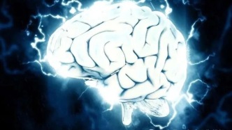 为何身体疲惫大脑却亢奋？那颗石器时代的大脑用力过猛了