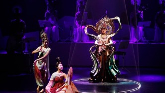 去剧场感受“敦煌乐舞”，《乐动敦煌》在沪开启全球巡演