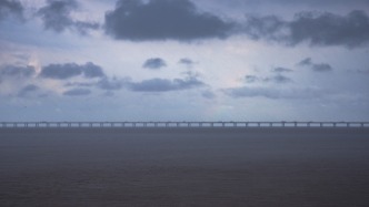杭州湾跨海大桥双向封闭
