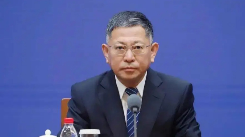 四川省委常委、省委组织部部长周立伟兼任四川行政学院院长