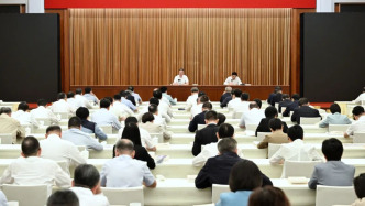 上海市委中心组学习会专题学习习近平党建思想