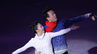 花滑名将申雪、赵宏博受聘为哈工大教授，入职该校体育部