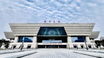 旅客反映郑州东站候车区闷热，铁路郑州站致歉