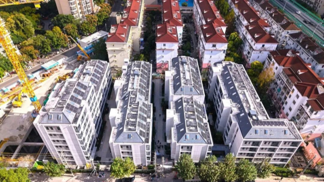 总书记在沪考察的市民新村居民区，是如何实现原地改造“焕新”的