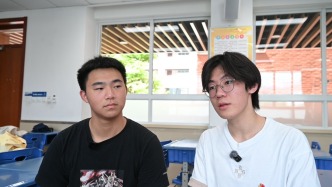 “在那里没有男女老少的分别”，高考完两个少年在横州当搬运“螺丝钉”