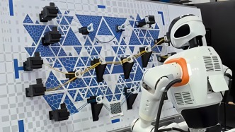 汽车制造产线搬到WAIC：五大环节机器人实现自主作业