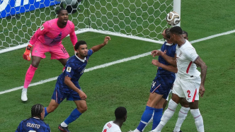 英格兰队6-4战胜法国队获季军，姆巴佩双响保留金靴悬念