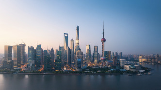 2026世界人工智能大会暨人工智能全球治理高级别会议闭幕,龚正出席闭幕式并为上海物理智能与机器人研究院揭牌