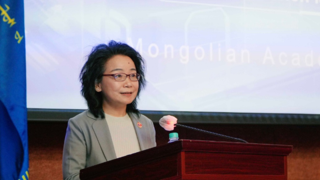 沈敏娟即将卸任中国驻蒙古国大使