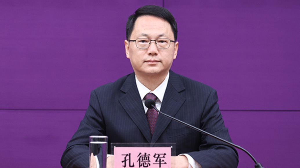 商务部:将引导家政企业和行业中介组织参与制定《家政服务 老年人居家照护通用服务规范》等标准