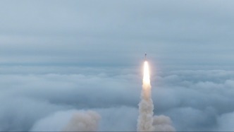 一箭九星！引力一号遥四运载火箭发射成功