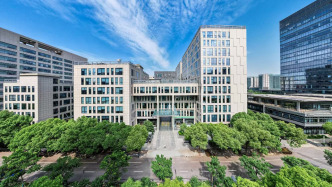华安张江产业园REIT：二季度继续亏损，核心项目租金同比降超27%