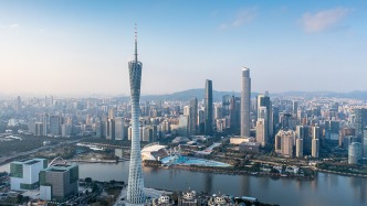 上半年广东GDP总值72281.05亿元，同比增长4.5%