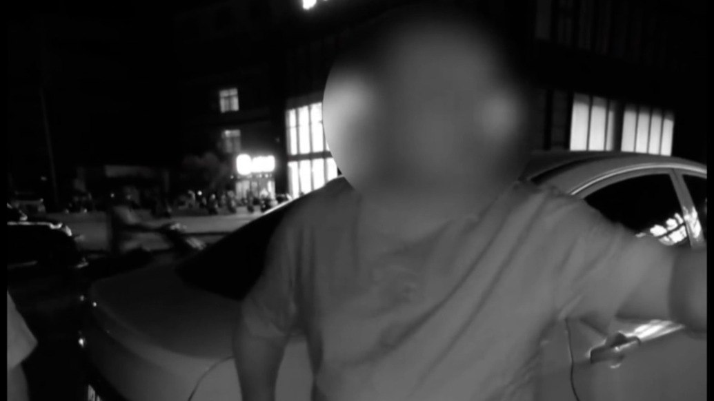 男子等候代驾时挪车被查出醉驾,交警:喝了酒一米都不能挪!