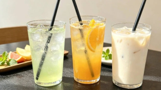 从配角到C位，这个水果在茶咖里彻底“翻红”了