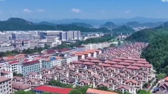 【“义乌发展经验”启示】在全面小康的道路上不落下一个