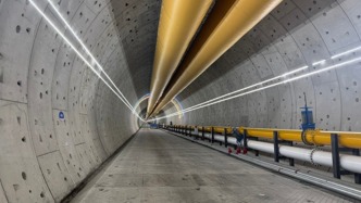 “领航号”盾构机成功穿越长江，崇明岛不通高铁历史将结束
