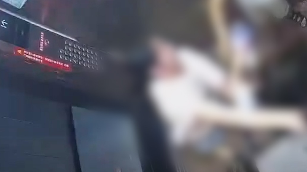 湖北仙桃干河街道办:电梯冲突双方已签调解协议,妇联将开展心理关怀