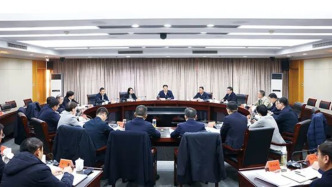 泰州市委书记姜冬冬：用“链式服务”解“链上难题”