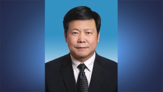 重庆市委副书记陈新武任重庆市代市长