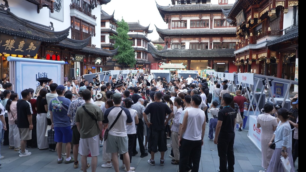 助力各地游客认识“又野又潮”的贵州,少不了他们的努力