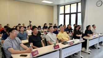 我们正在重新审视自己和世界篮球的距离