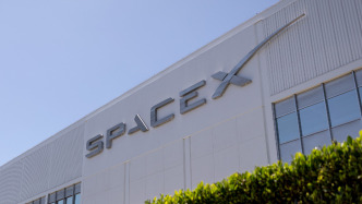 SpaceX上市后首份财报：营收接近翻番，AI业务大幅减亏，资本支出远超预期