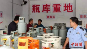 中央安全生产考核巡查组暗访云南：液化气站超量存储4倍，校园疏散通道被铁栅栏封堵