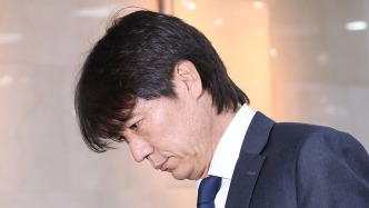 韩国警方调查“洪明甫任命违规案”，已对韩国足协进行搜查