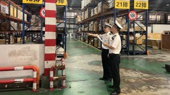 上半年上海海关监管进出口航空货运量超200万吨，创历史新高