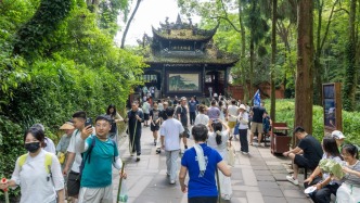 暑期出行“下半场”热度不减，中秋国庆预订已提前“抢跑”