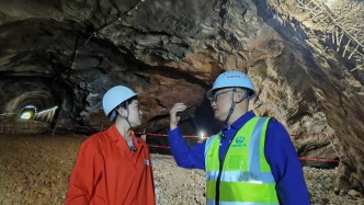 底气从何而来｜探溶洞、进隧道、爬高坡，直击天然气管道工程的最前线