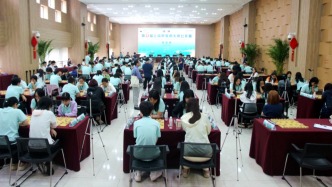 全民健身日上海掀起棋牌热，智力运动也能打造全球体育联欢