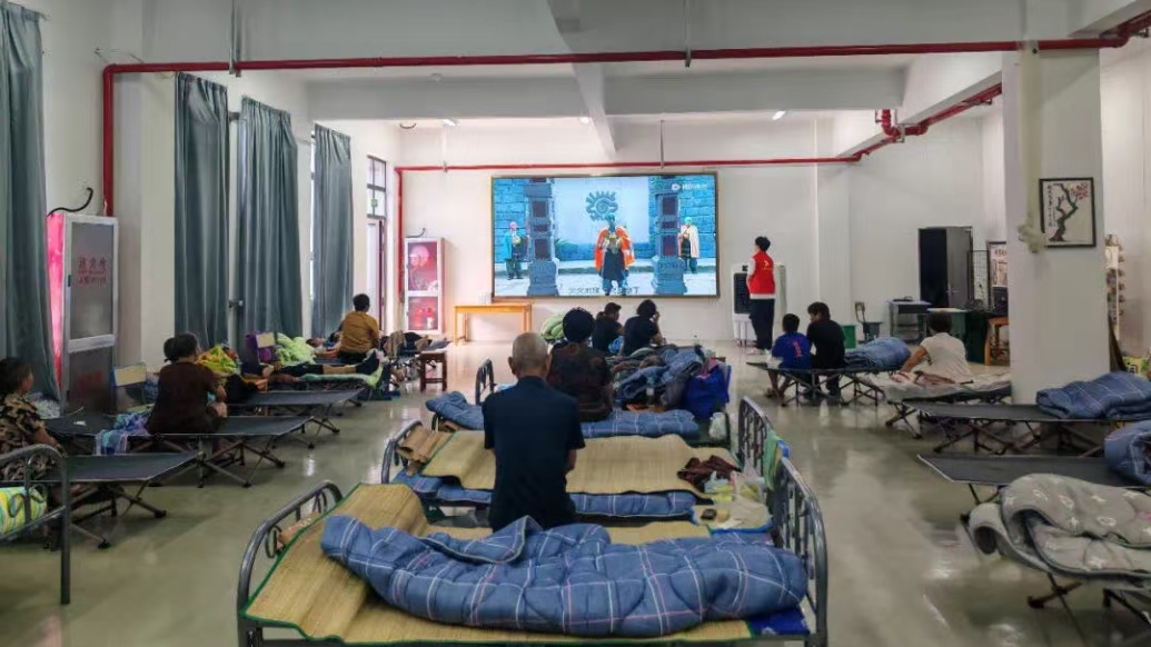 “白海豚”登陆后浙江多地提示：转移人员须“先评估后返回”