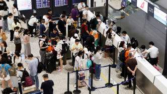 极端天气致列车停运、航班取消，应如何退改签？