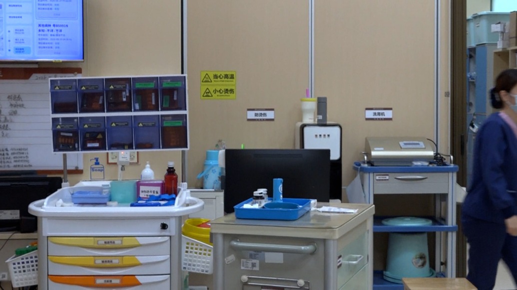 男子“白肺”住进ICU,医生:致病菌源头或是其家中久未清洗的空调