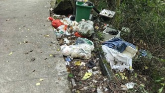 游客随手丢垃圾成顽疾，江油老君山如何破解“垃圾围山”困局？