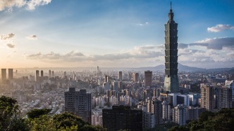 海峡时评：“太上皇”借“汉光演习”再给岛内下“指导棋”没安好心