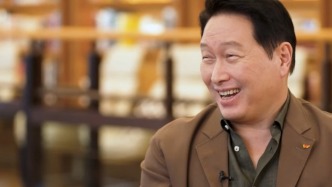 SK集团会长崔泰源：每次见到客户都会说抱歉，很多人想买芯片，但供应能力有限