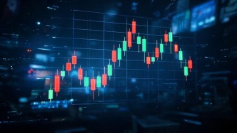 A股三大股指低开低走：沪指跌2.4%，创指跌6.26%