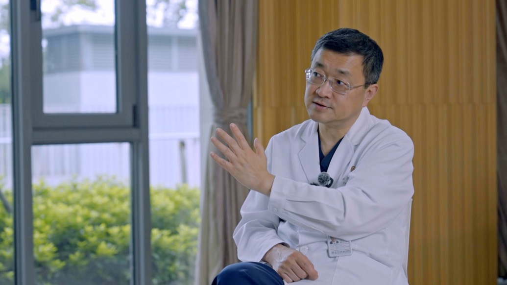 哪里有那么多高尚?虞先濬:我最早学医,也不是为了拯救世界