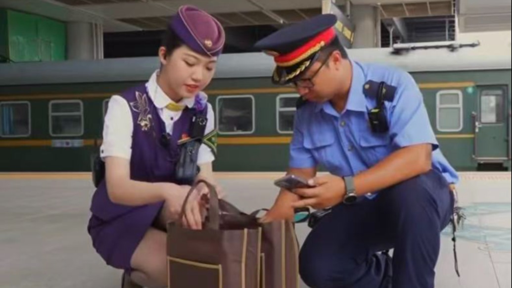 “你在杭州东,我在苍南”,00后铁路夫妻的七夕:两列高铁同秒出发就算见了面