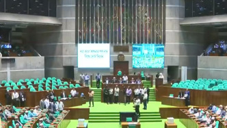阿拉姆吉尔当选孟加拉国总统